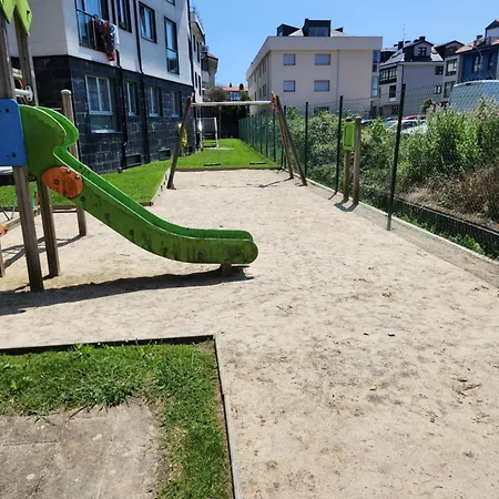 De Playa Familiar, Piscina Y Garaje. Apartment
